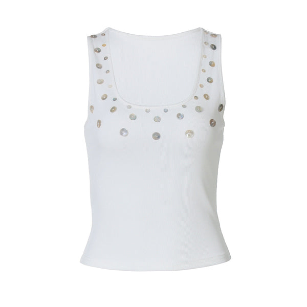 Ribbed button applique u neck tank top