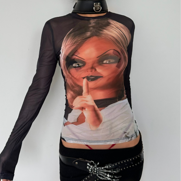 Long sleeve crewneck figure print sheer mesh top