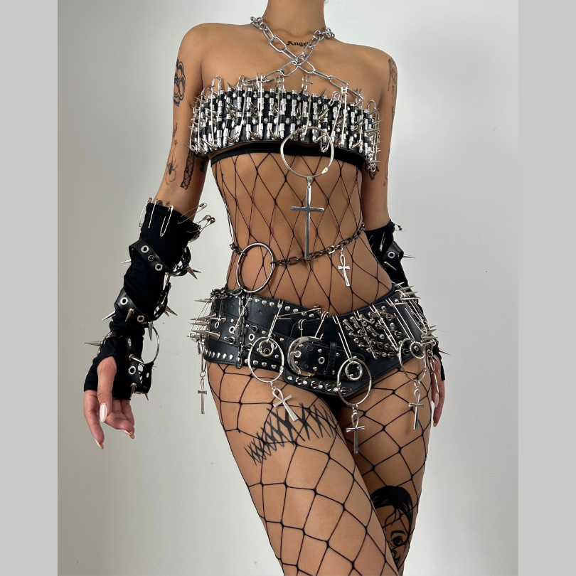O ring metal chain rivet cami top – MUDSWEET