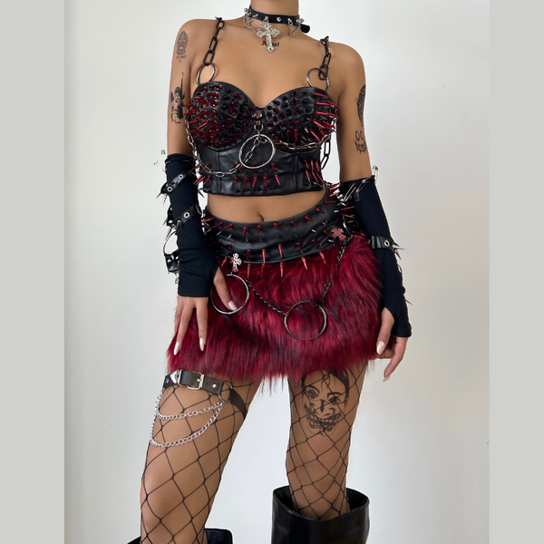 PU leather o ring rivet applique metal chain top