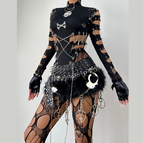 Long sleeve hollow out metal chain skull applique top