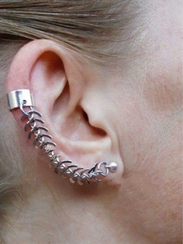 Fishbone decor metal chain silver earring