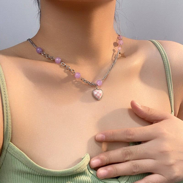 Heart pendant beaded necklace