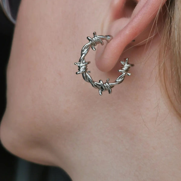 Thorns decor solid stud earrings