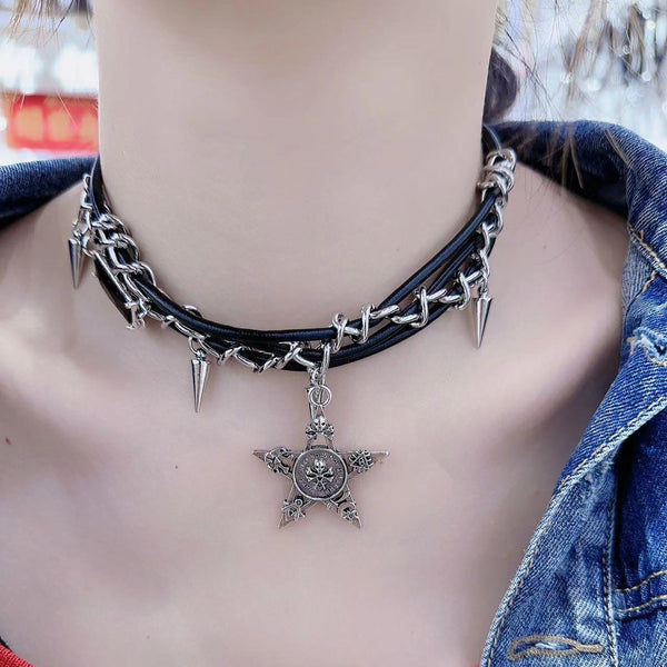 Star pendant rivet adjustable choker necklace