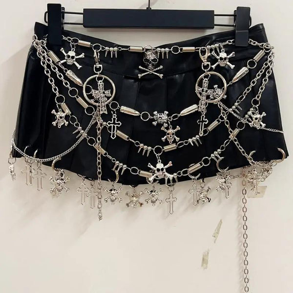 Metal chain o ring pleated skull applique mini skirt